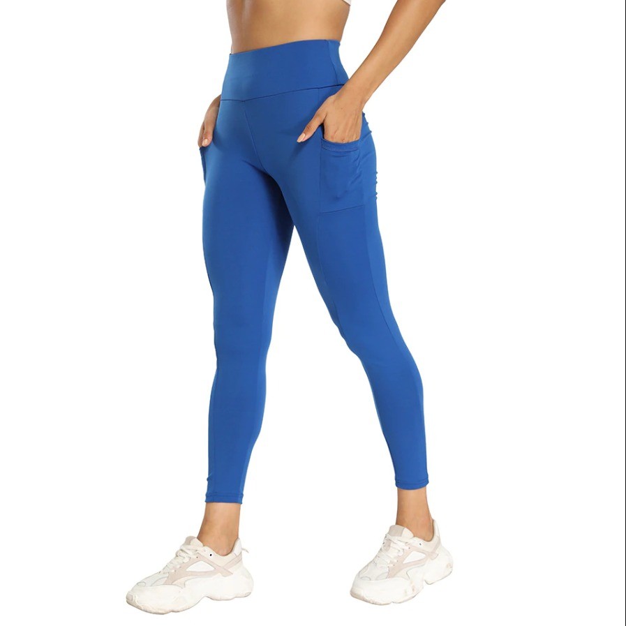 Champion Bas de jogging femme à bande 111977 bleu marine - XS Bleu -  Vêtements Leggings Femme 32,45 €